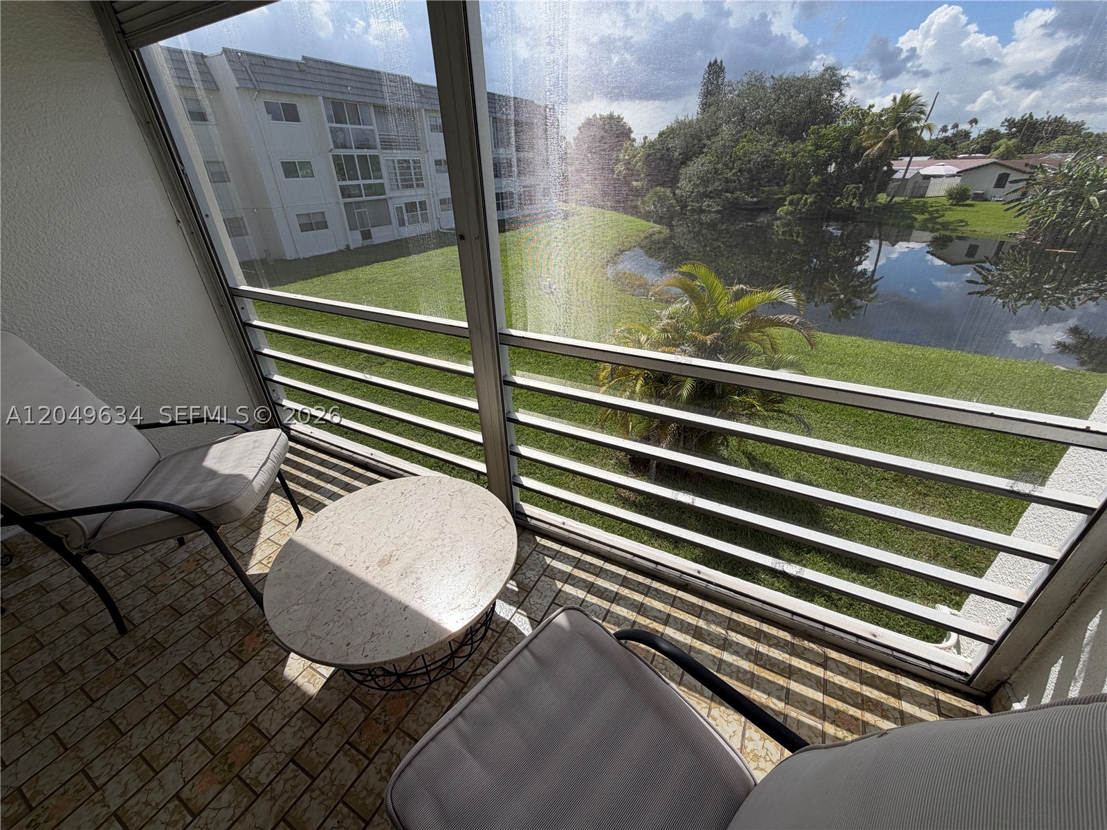 SUNRISE LAKES 37 CONDO - Residential Lease