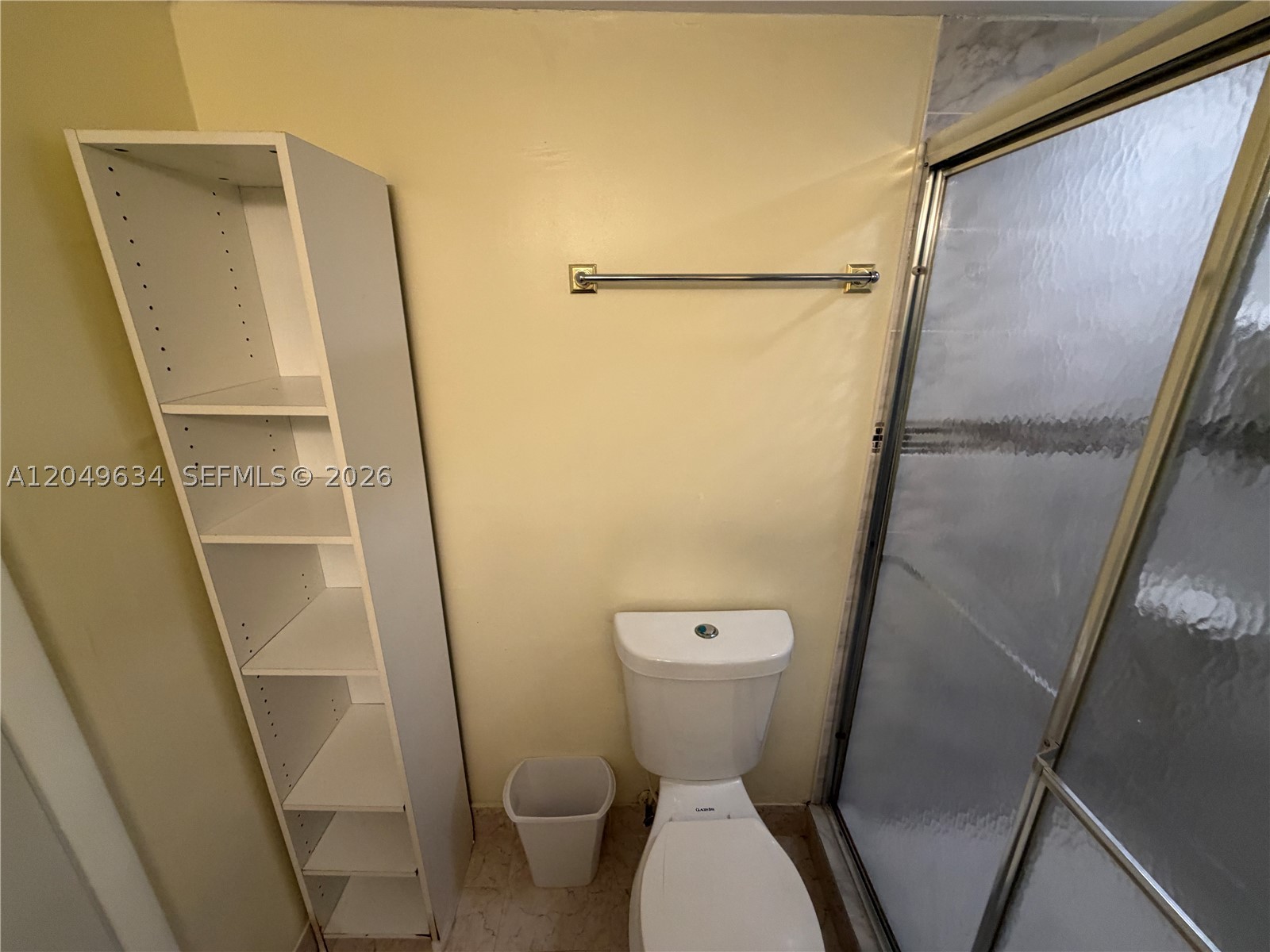 SUNRISE LAKES 37 CONDO - Residential Lease
