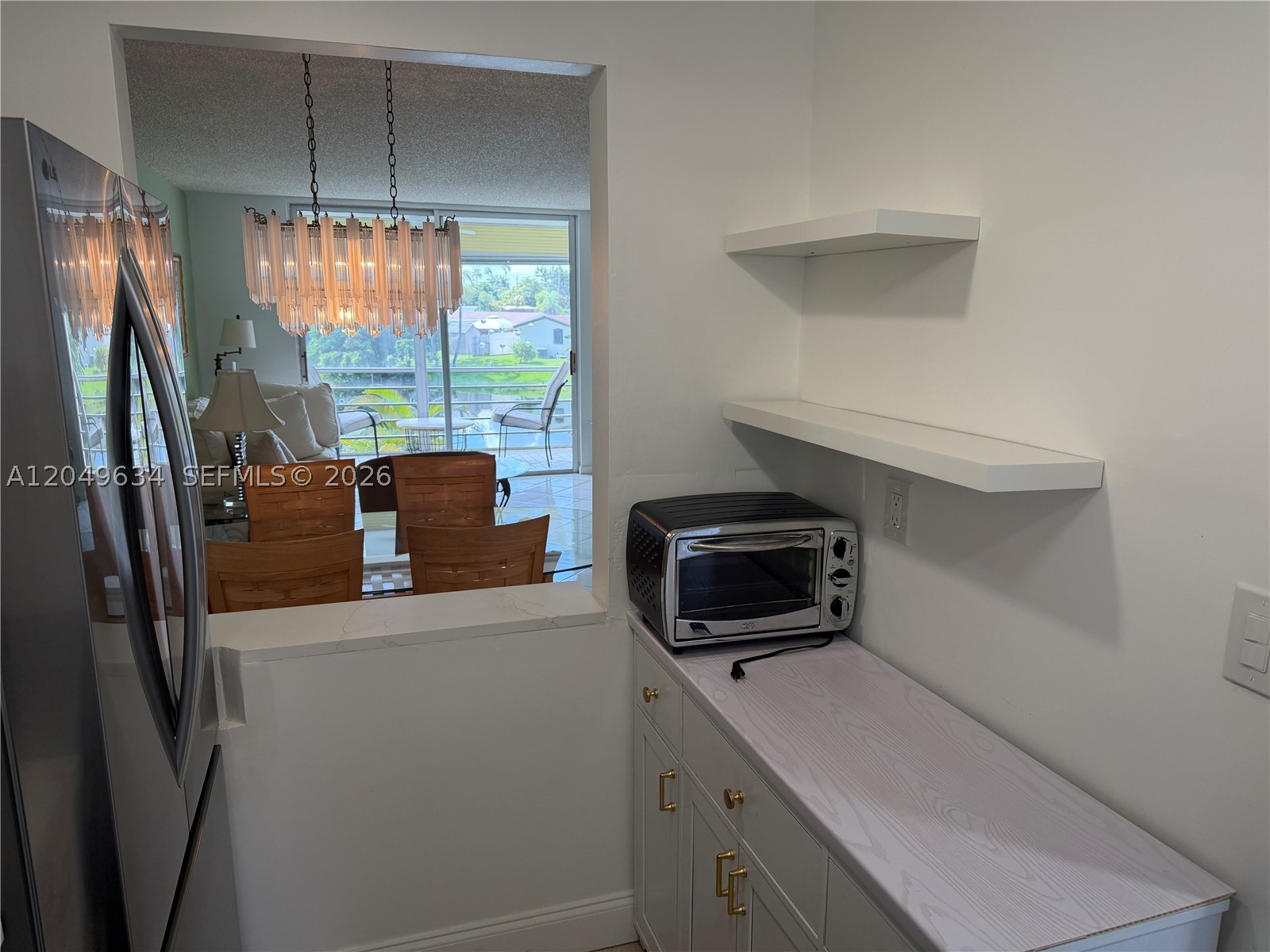 SUNRISE LAKES 37 CONDO - Residential Lease