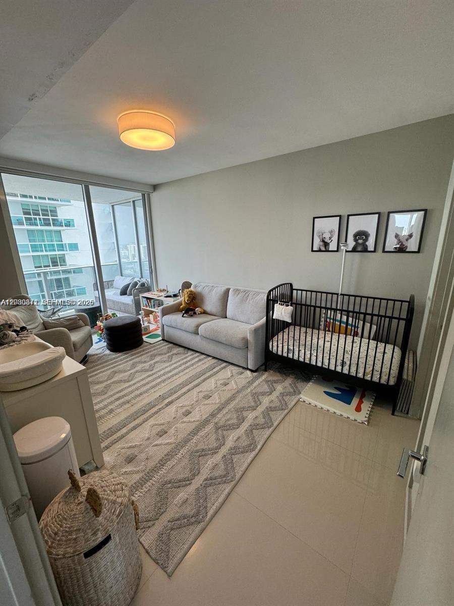 ARIA ON THE BAY CONDO - Residential Lease