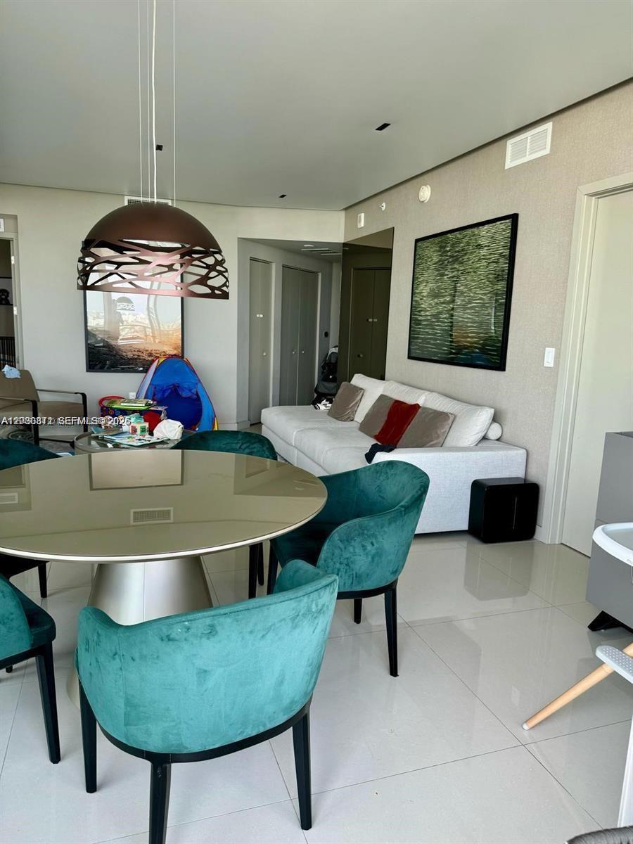 ARIA ON THE BAY CONDO - Residential Lease