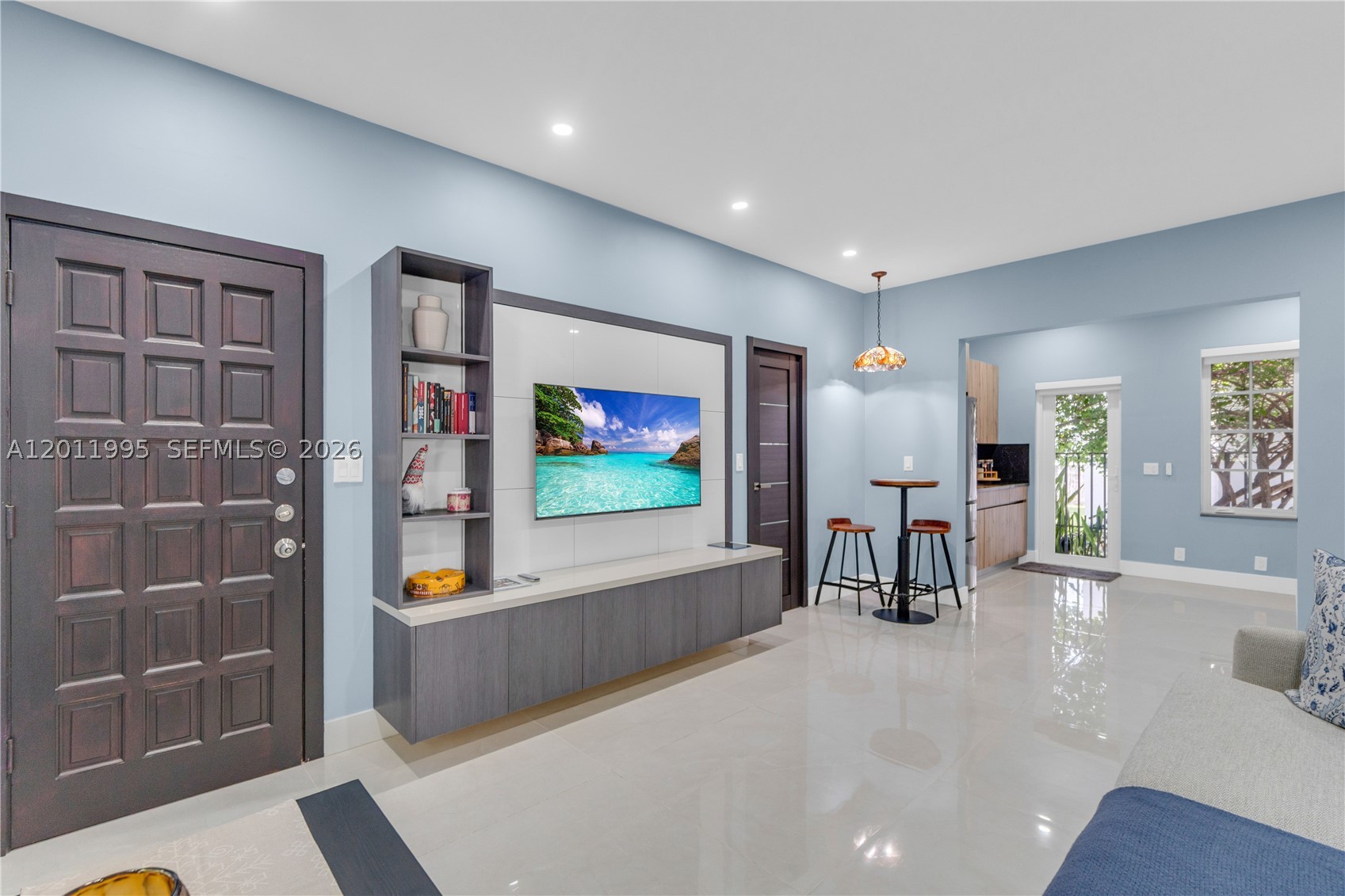 THE BELCREST CONDO - Residential