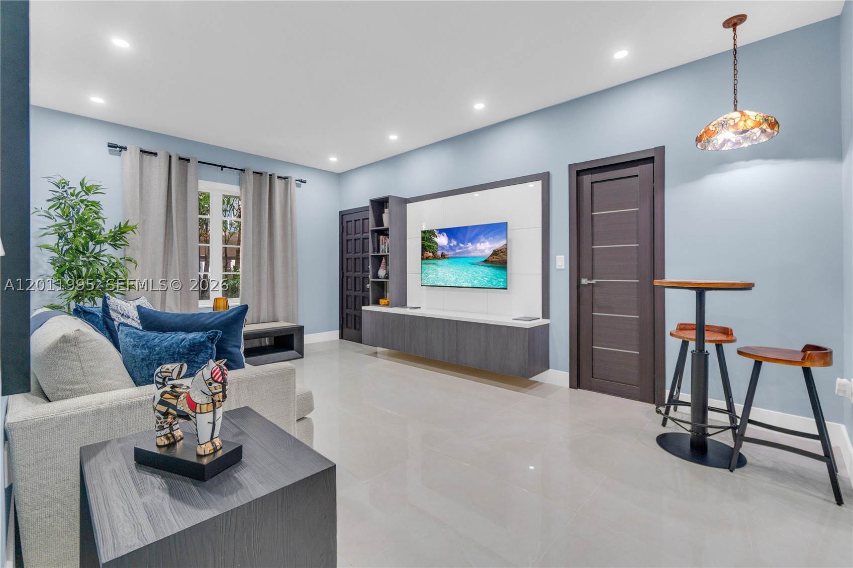 THE BELCREST CONDO - Residential