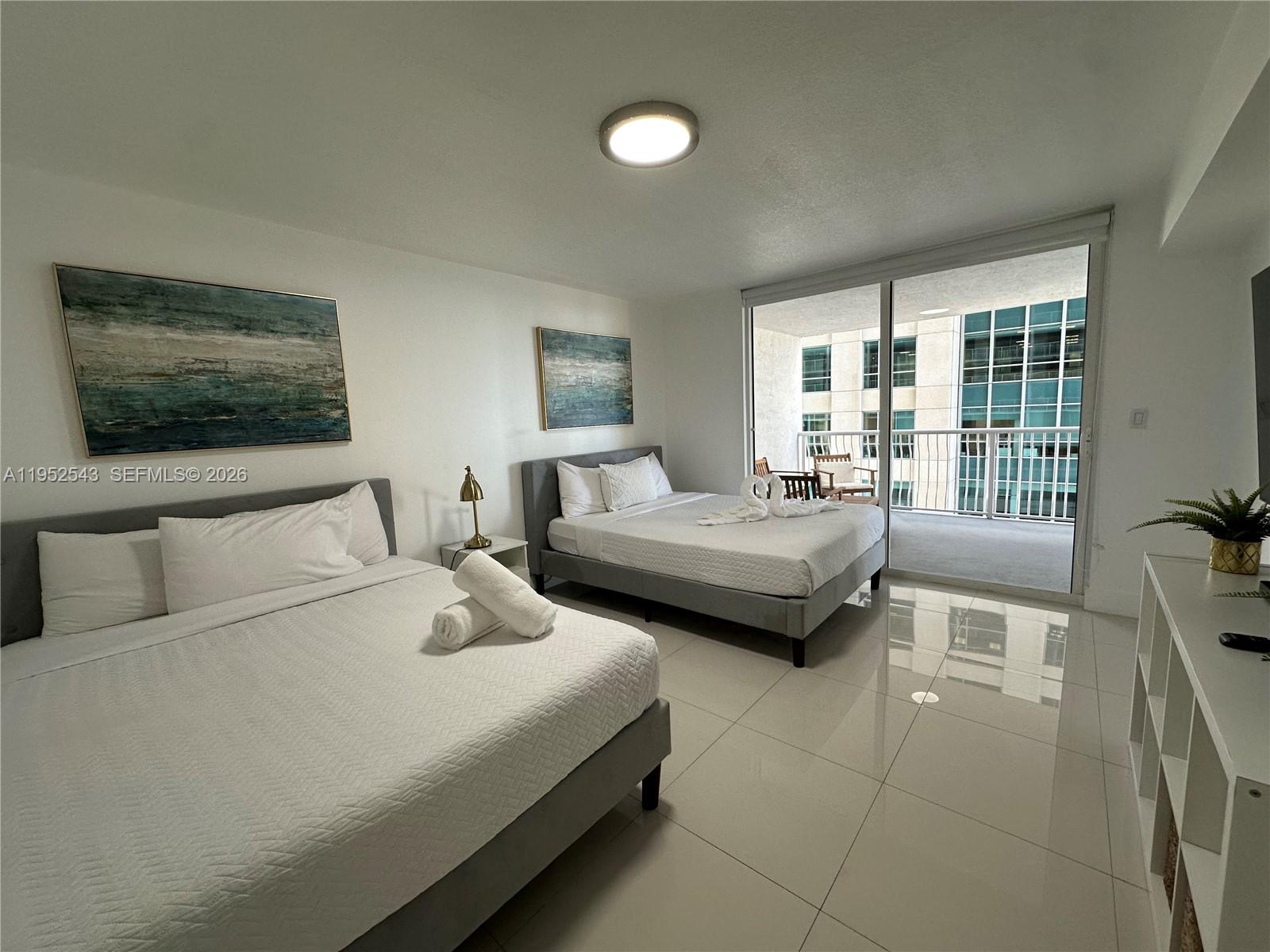 THE CLUB AT BRICKELL BAY - Residential