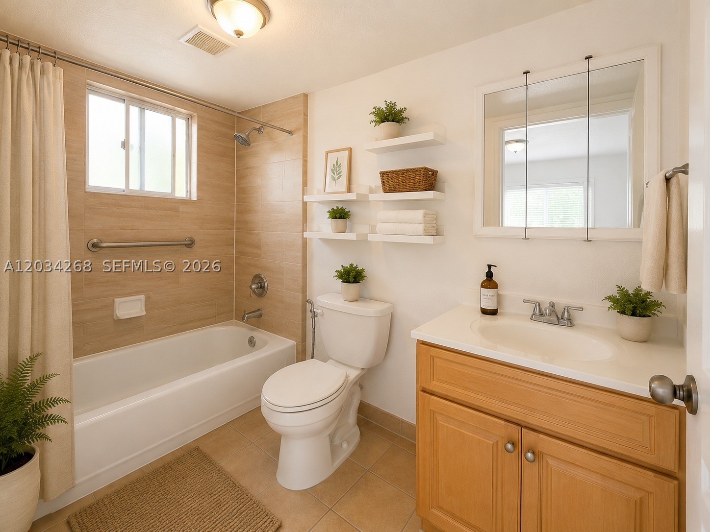 VILLA VERANDA CONDO - Residential Lease