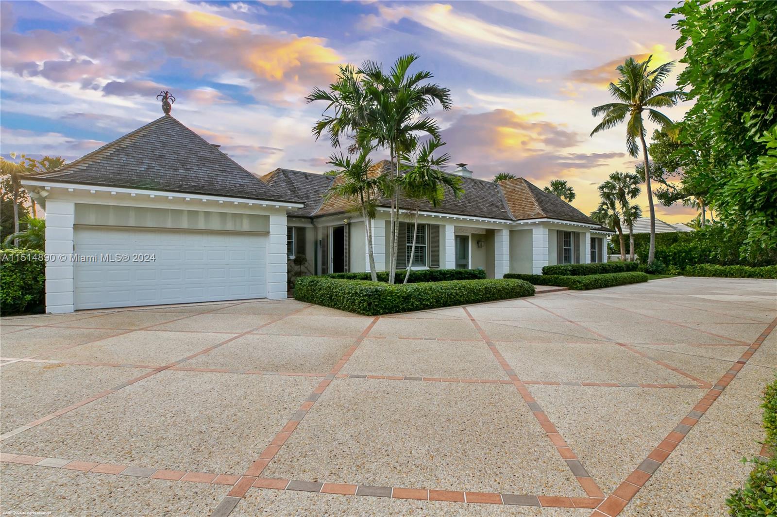ISLAND BEACH - Residential