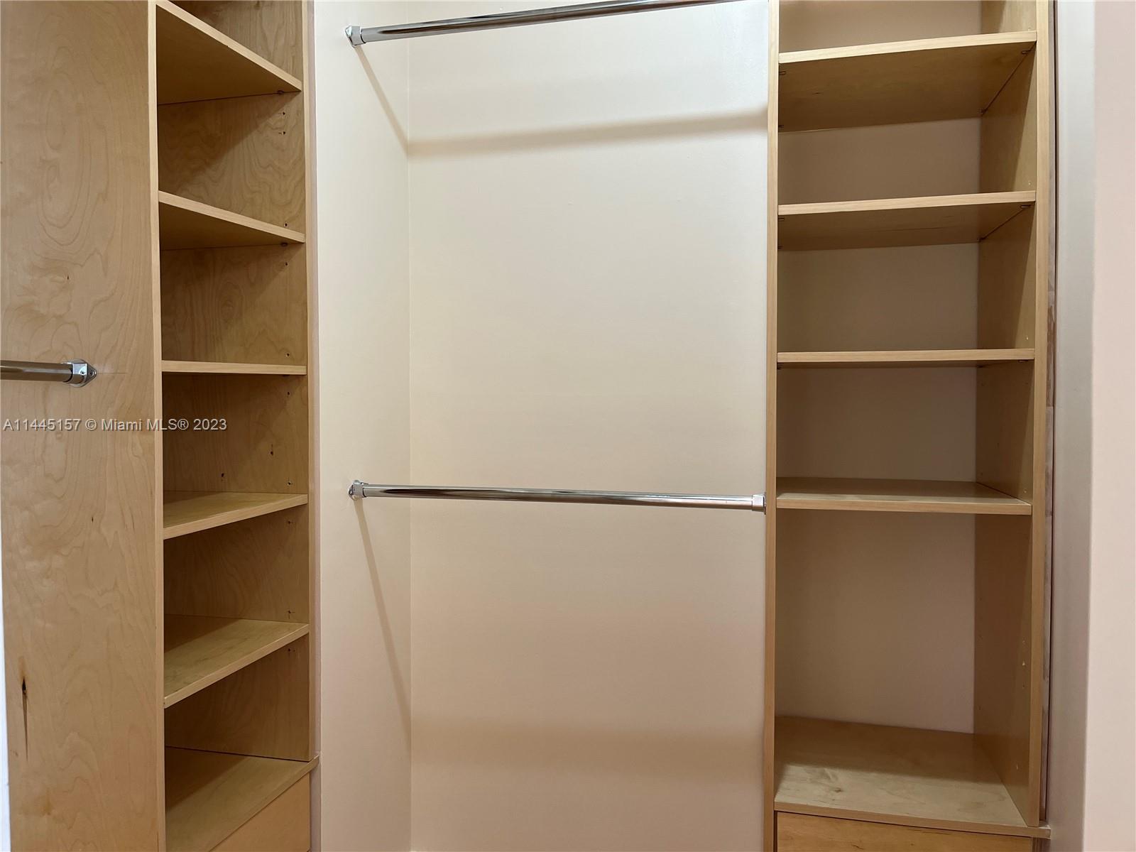 SOMERSET FOUR REPLAT - Residential Lease