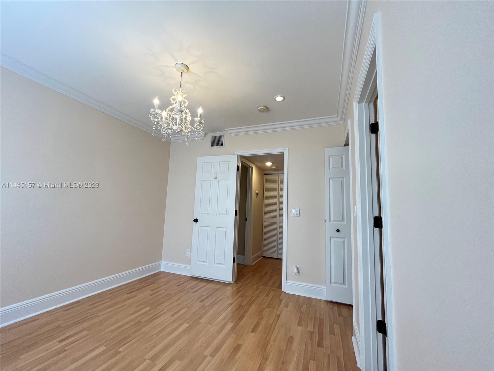 SOMERSET FOUR REPLAT - Residential Lease