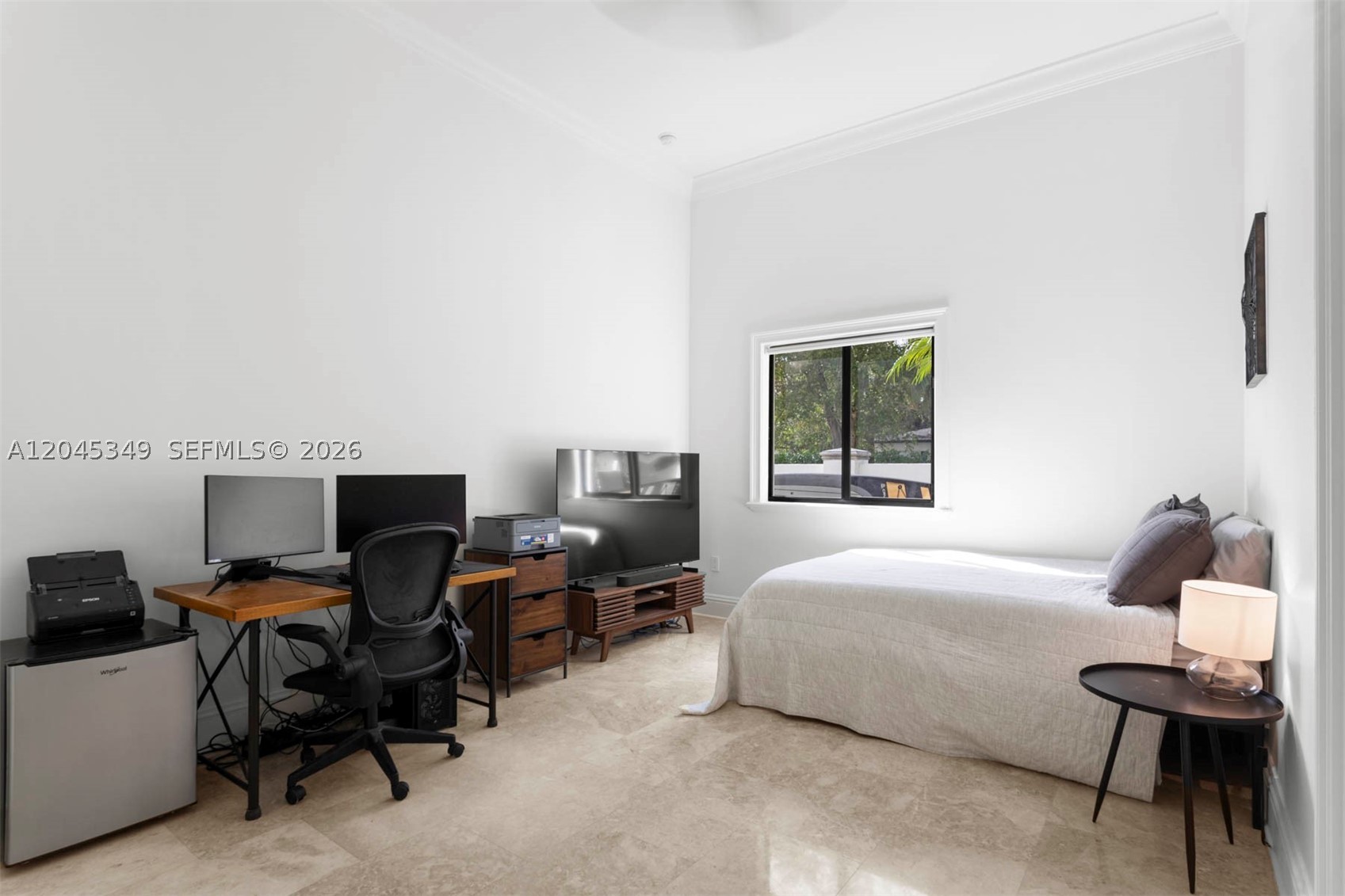 BEVERLY HILLS - Residential