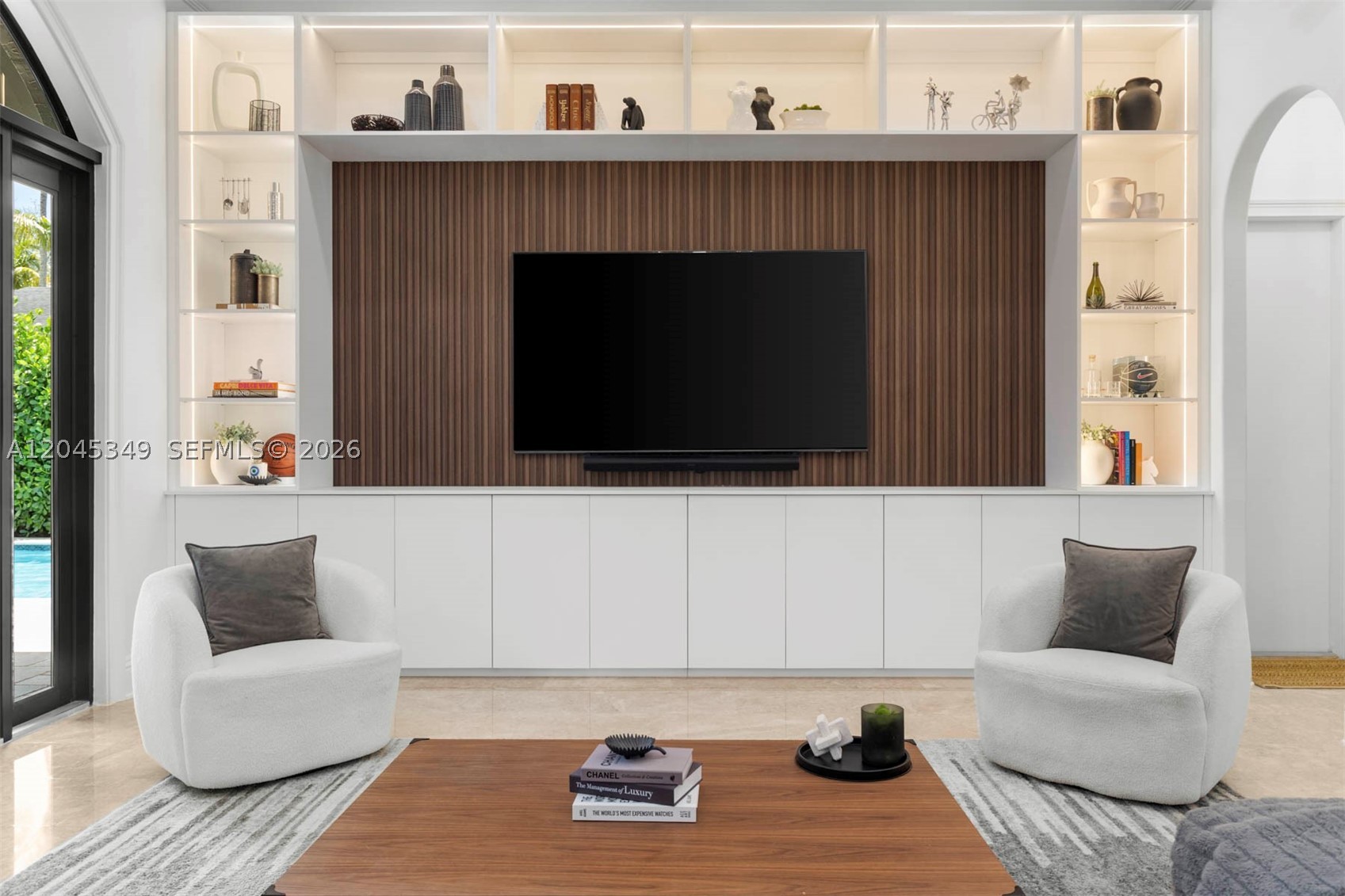 BEVERLY HILLS - Residential