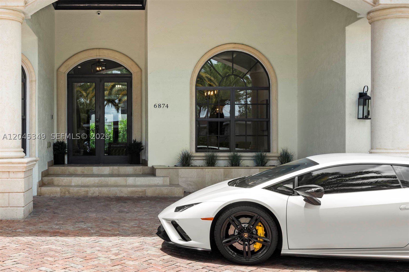 BEVERLY HILLS - Residential