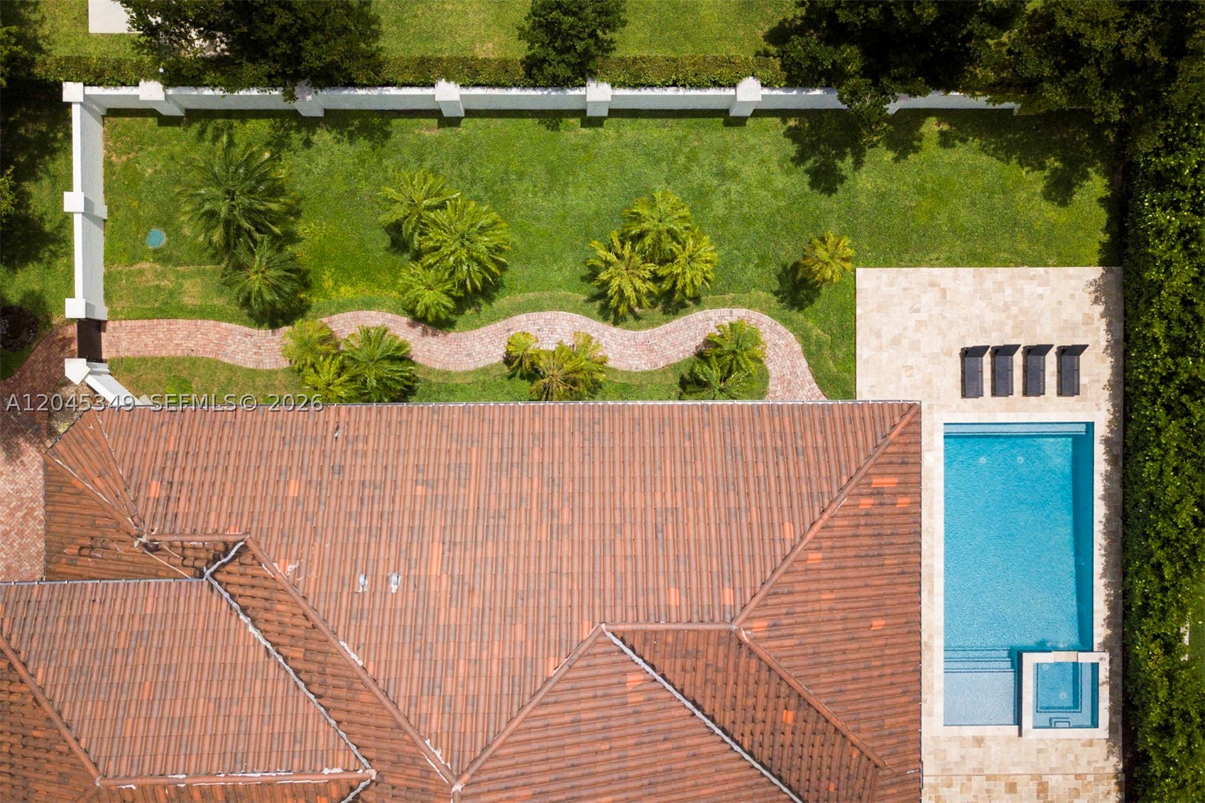BEVERLY HILLS - Residential