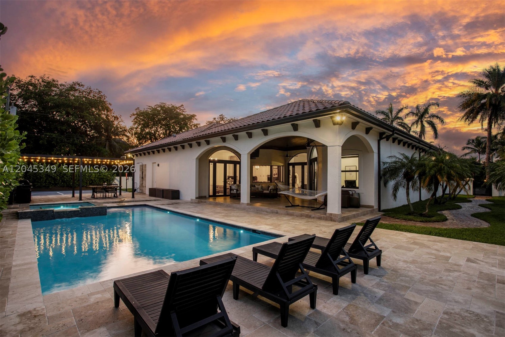 BEVERLY HILLS - Residential