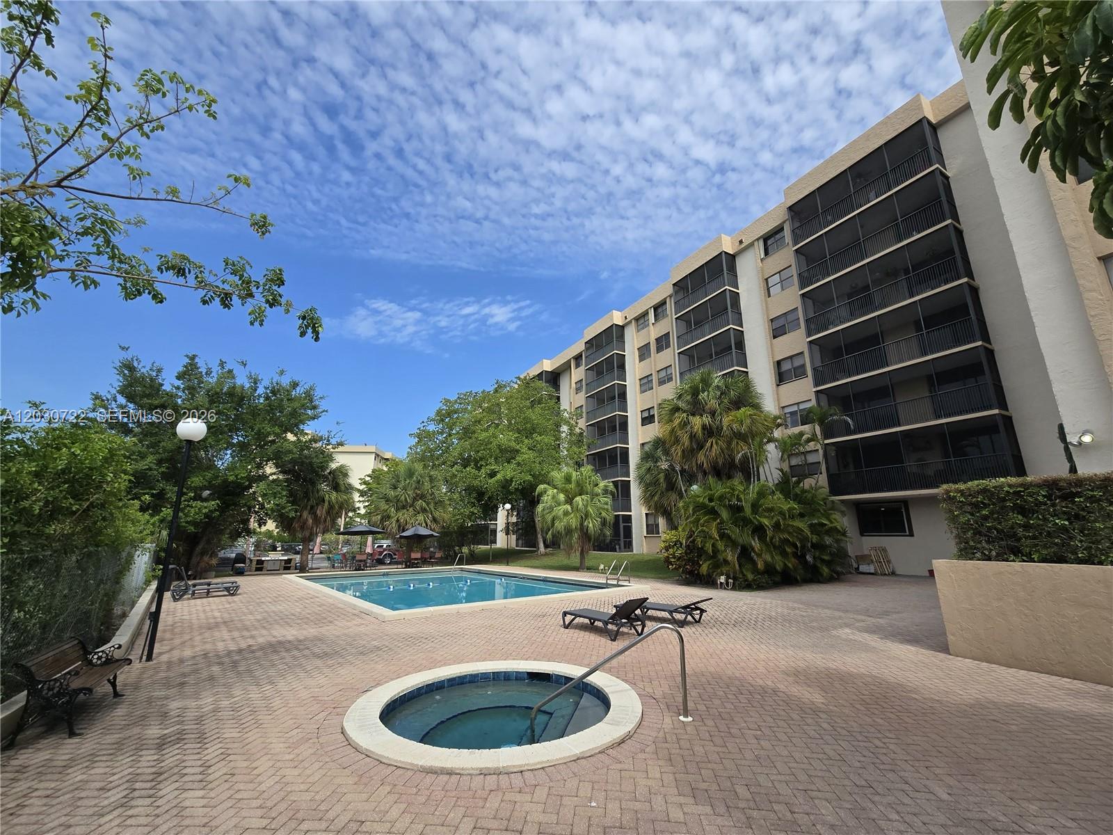 CHANTILLY CONDO - Residential