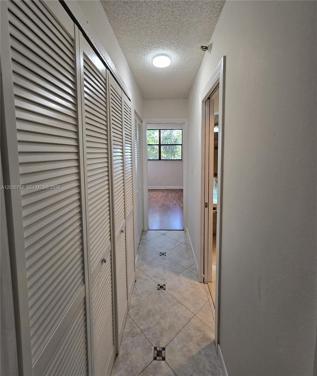 CHANTILLY CONDO - Residential