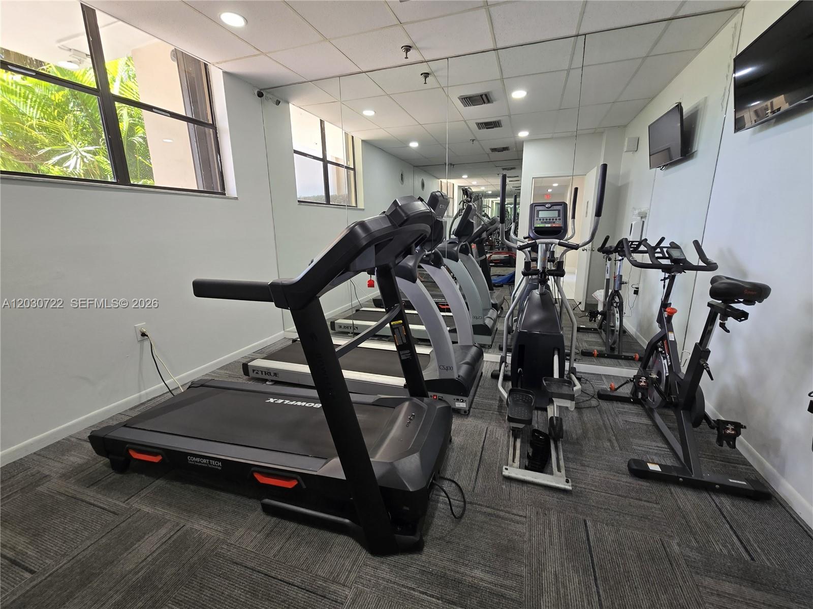 CHANTILLY CONDO - Residential