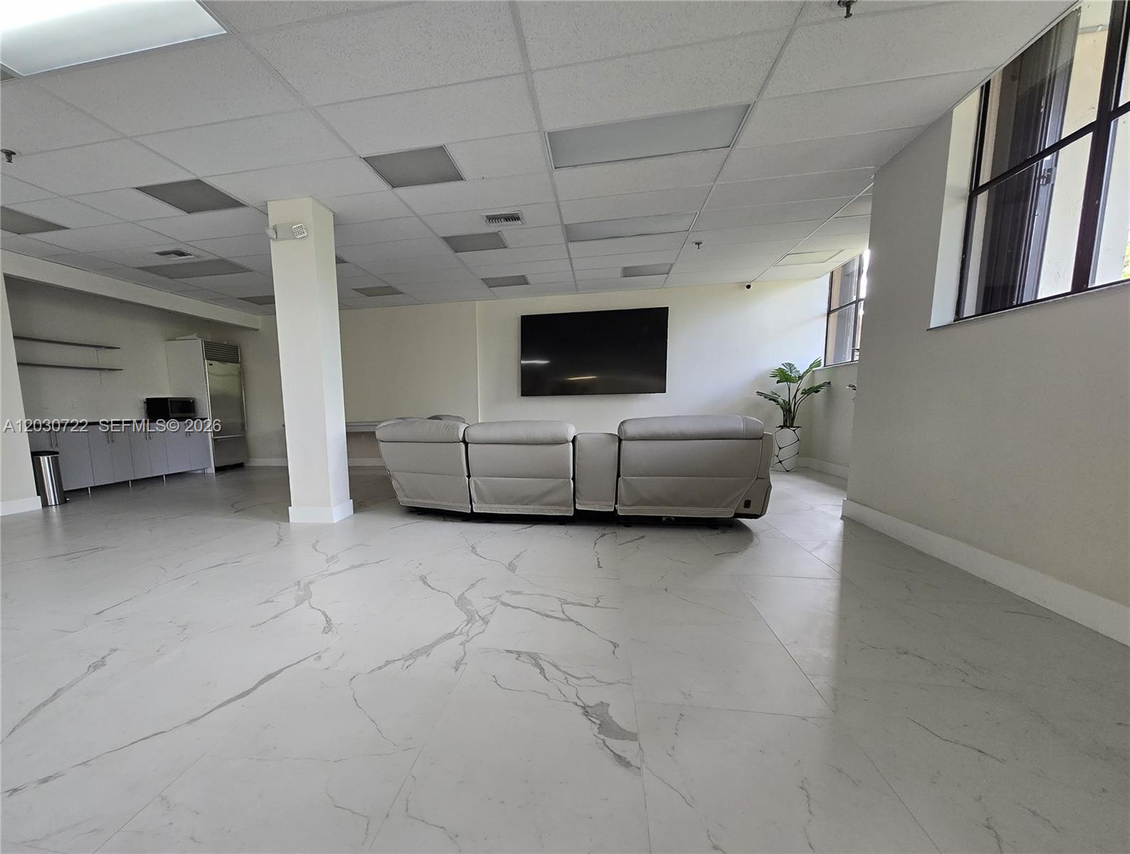 CHANTILLY CONDO - Residential