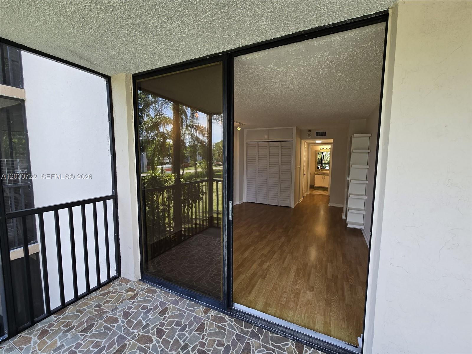 CHANTILLY CONDO - Residential