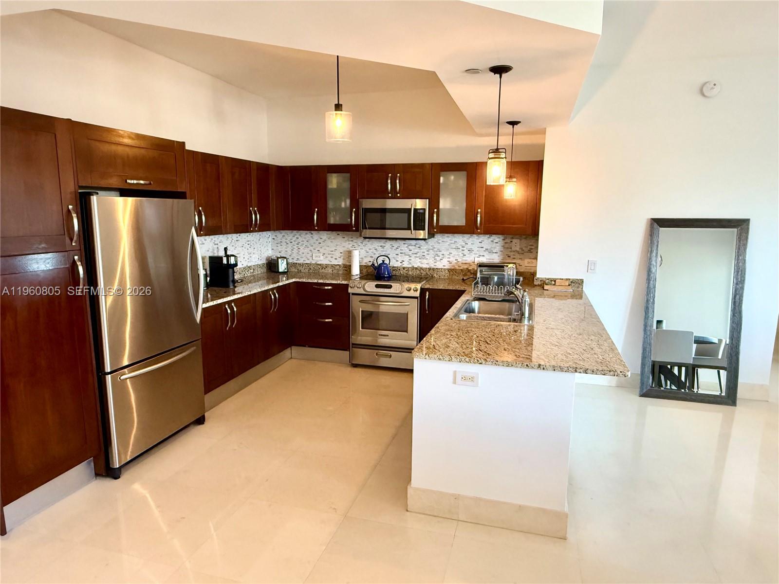 TURNBERRY VILLAGE SO TOWE - Residential