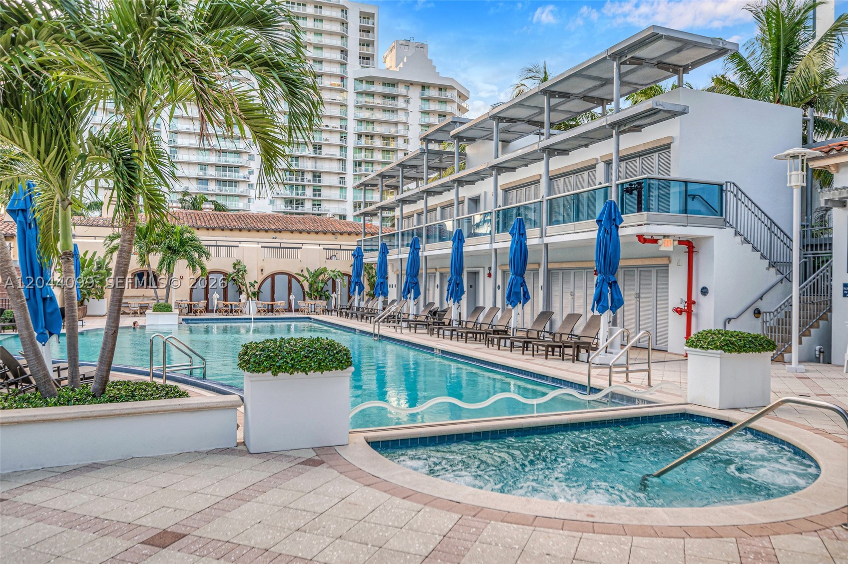 THE RESIDENCES AT THE BAT - Residential