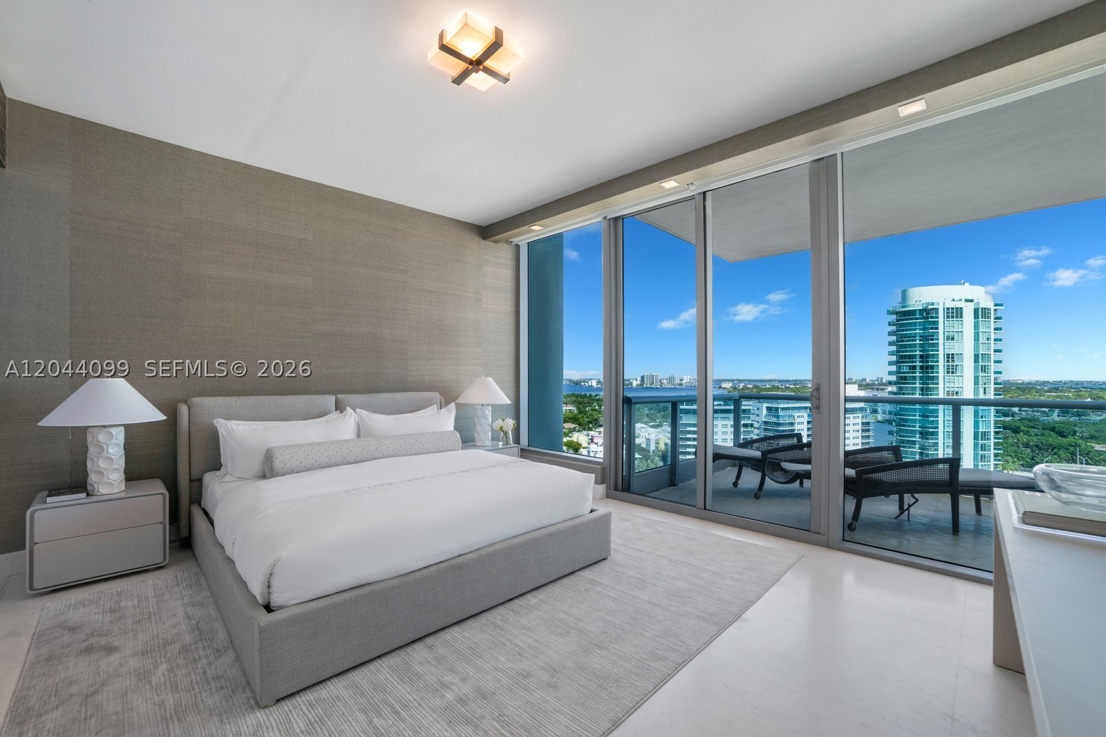 THE RESIDENCES AT THE BAT - Residential