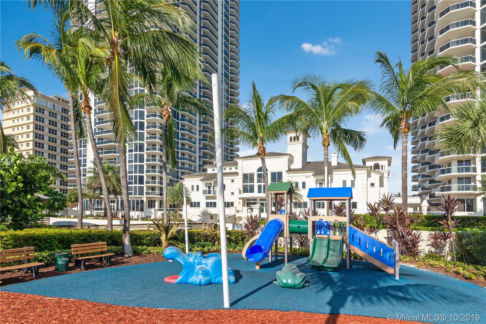BLUE DIAMOND CONDO - Residential