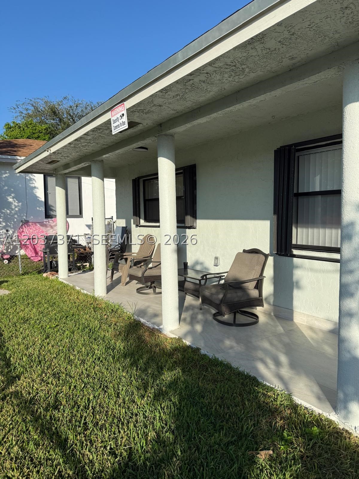 OCEAN PARK - Residential Lease