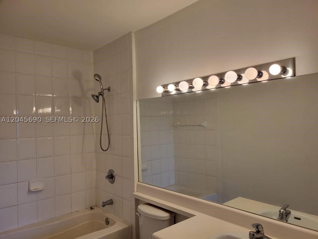 EL-AD NOB HILL CONDO - Residential Lease