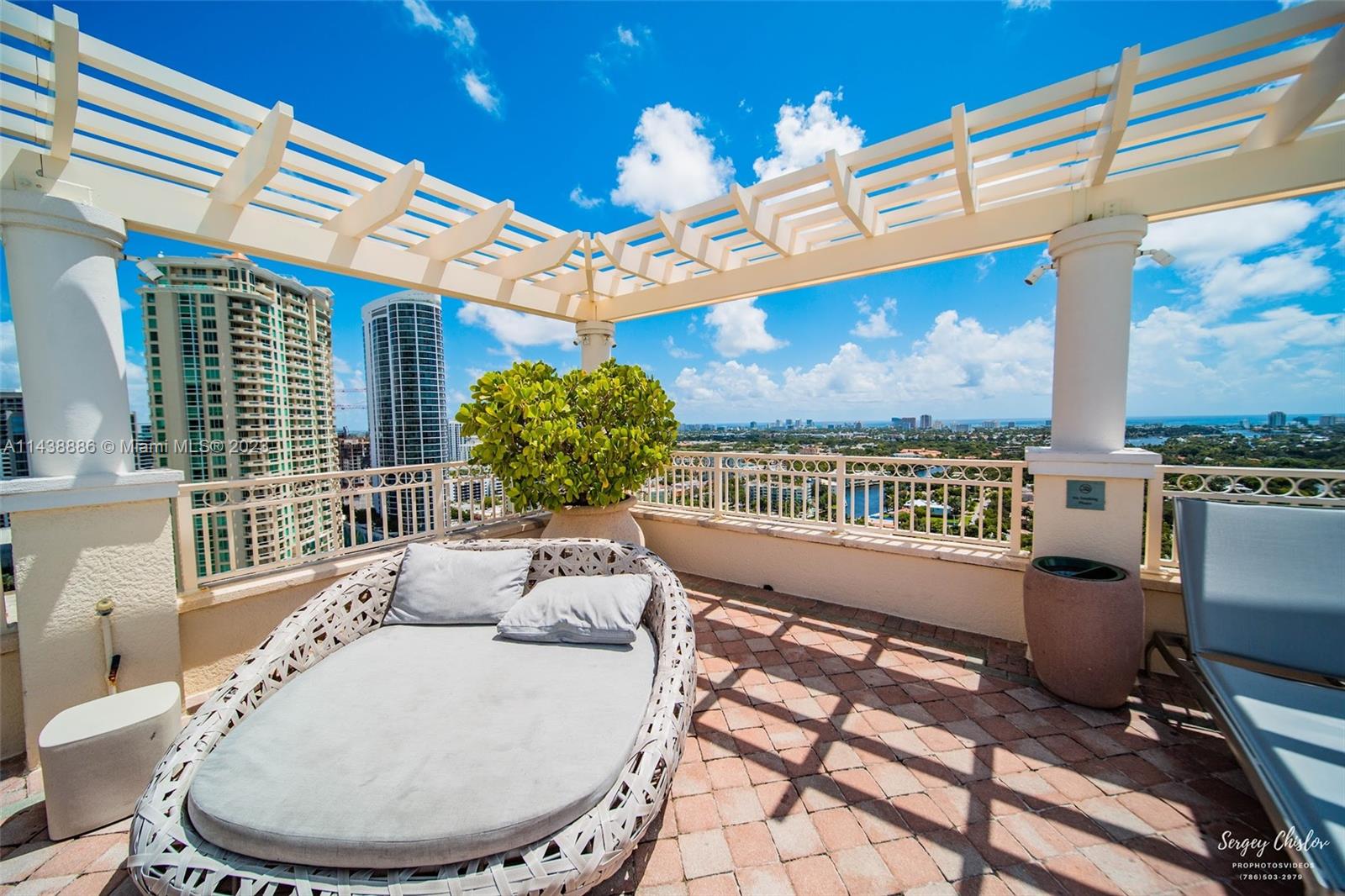 NURIVER LANDING CONDO - Residential Lease