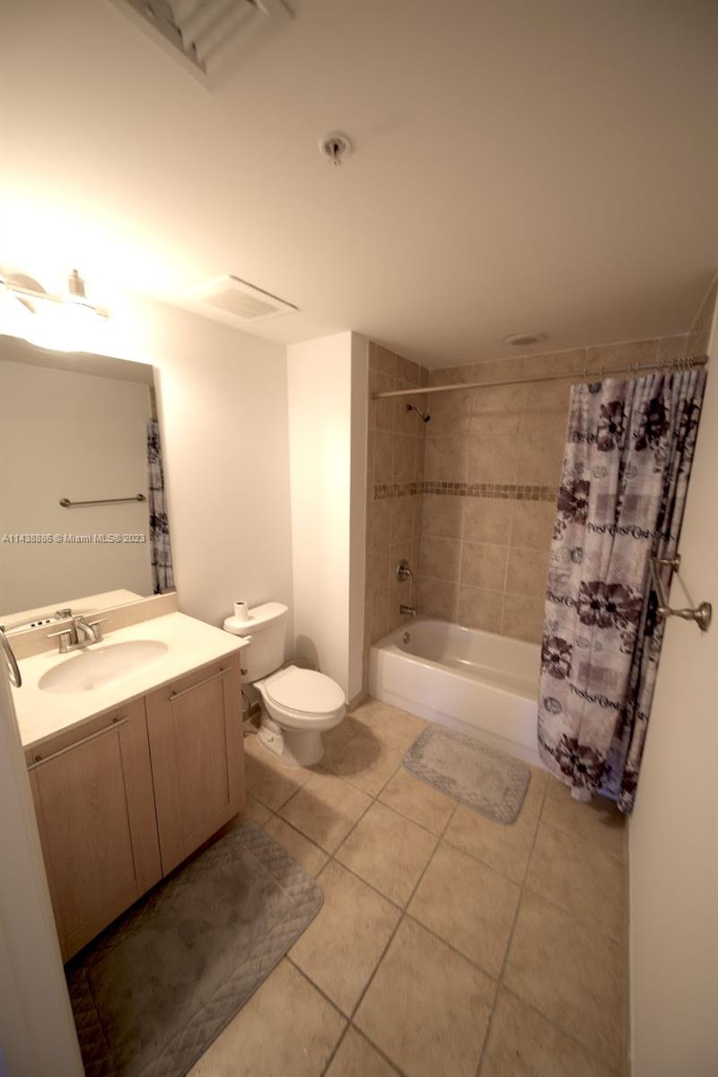 NURIVER LANDING CONDO - Residential Lease