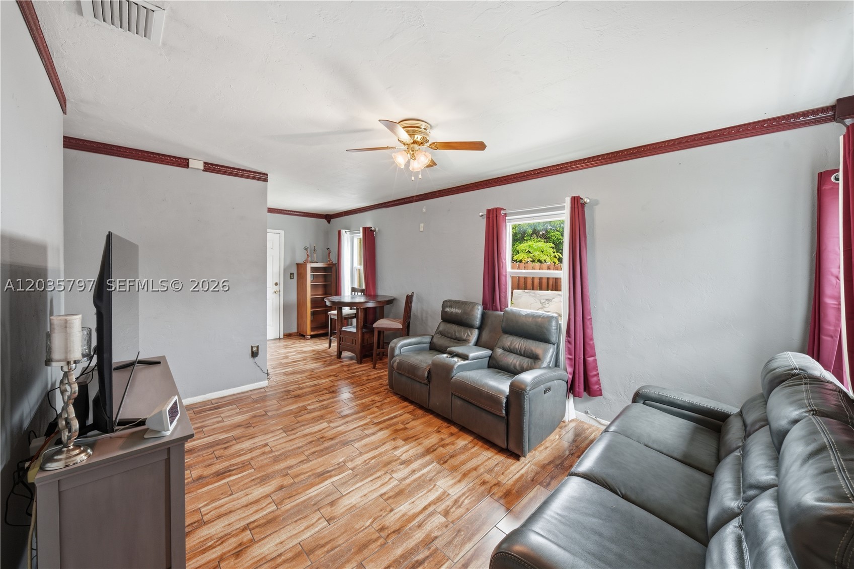 BUNCHE PARK 1 ADDN - Residential