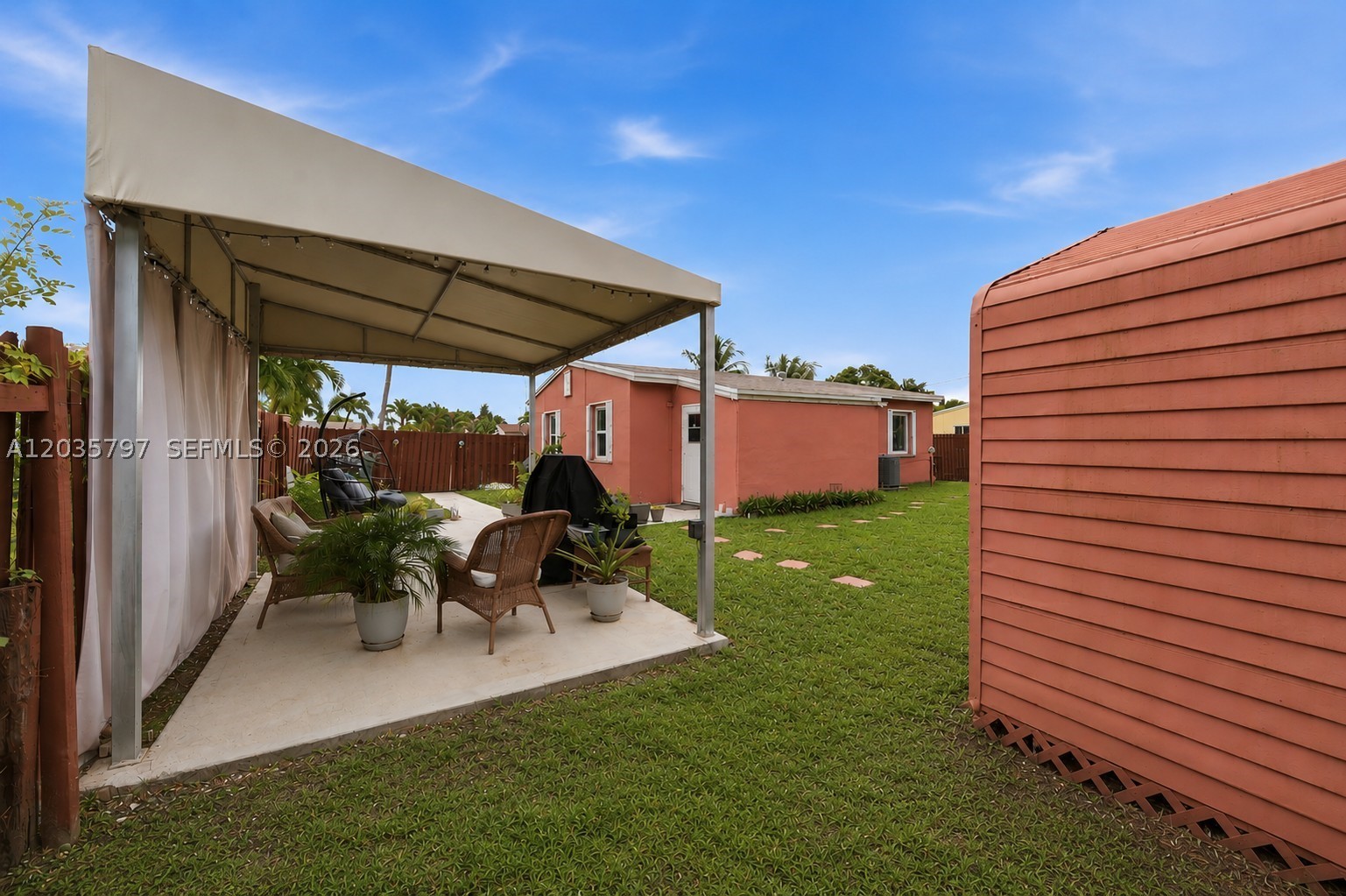 BUNCHE PARK 1 ADDN - Residential
