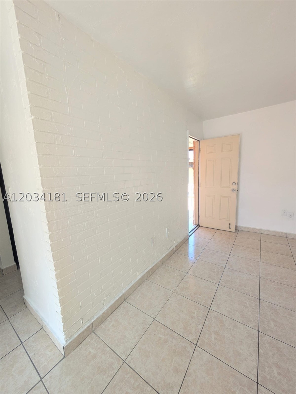 CHAMBERS LAND COMPANY SUB - Residential Lease