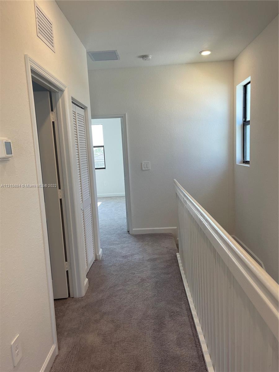 CORSICA - Residential Lease