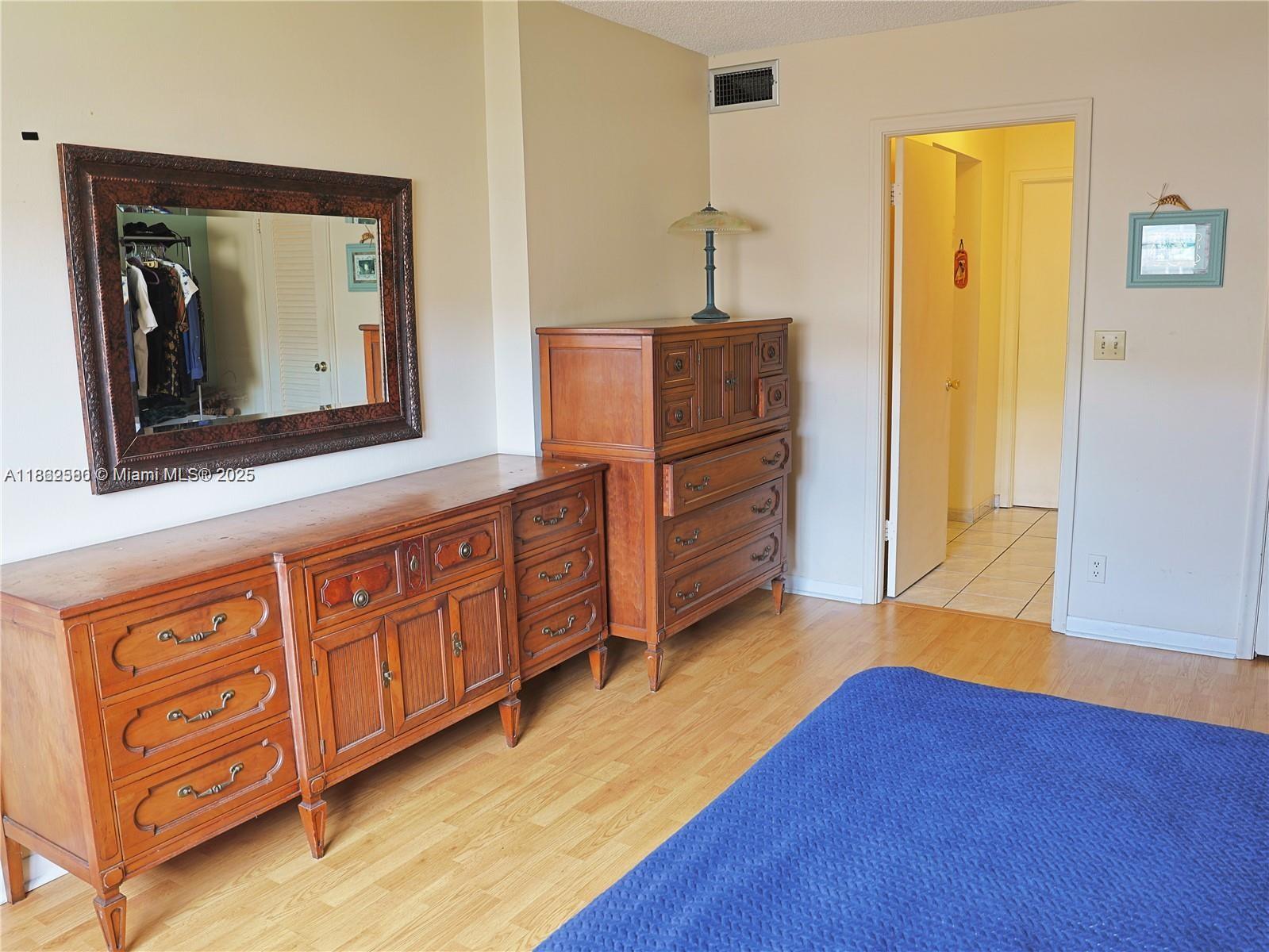 MEADOWBROOK TOWERS CONDO - Residential