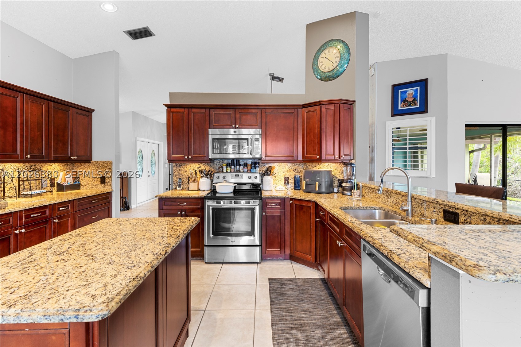 MELALEUCA ISLES - Residential