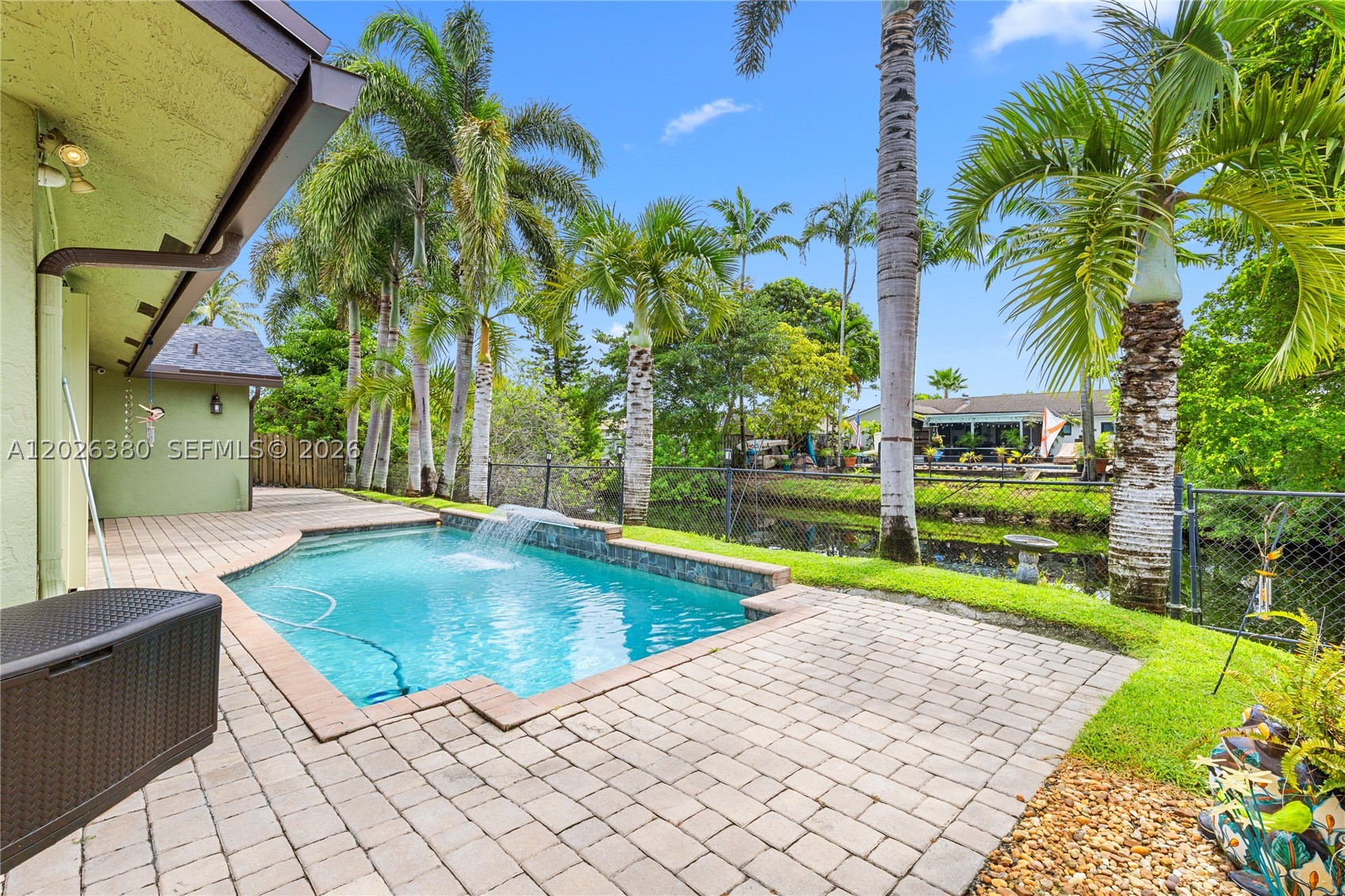 MELALEUCA ISLES - Residential