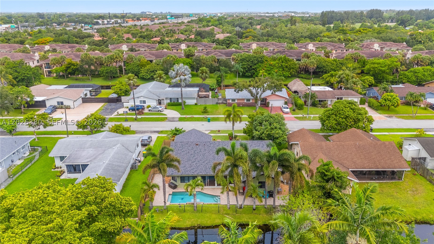 MELALEUCA ISLES - Residential