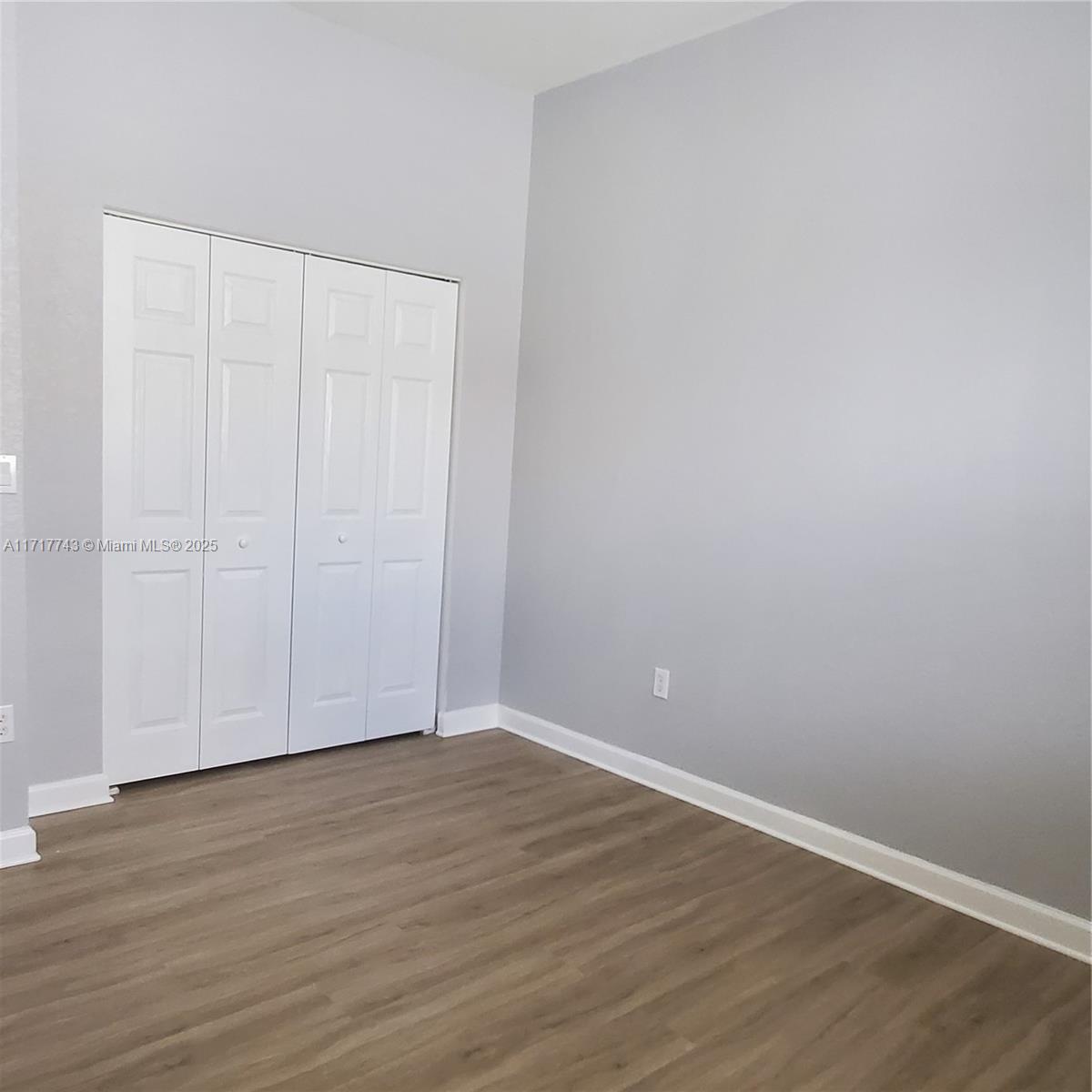 ARUBA AT OASIS - Residential Lease