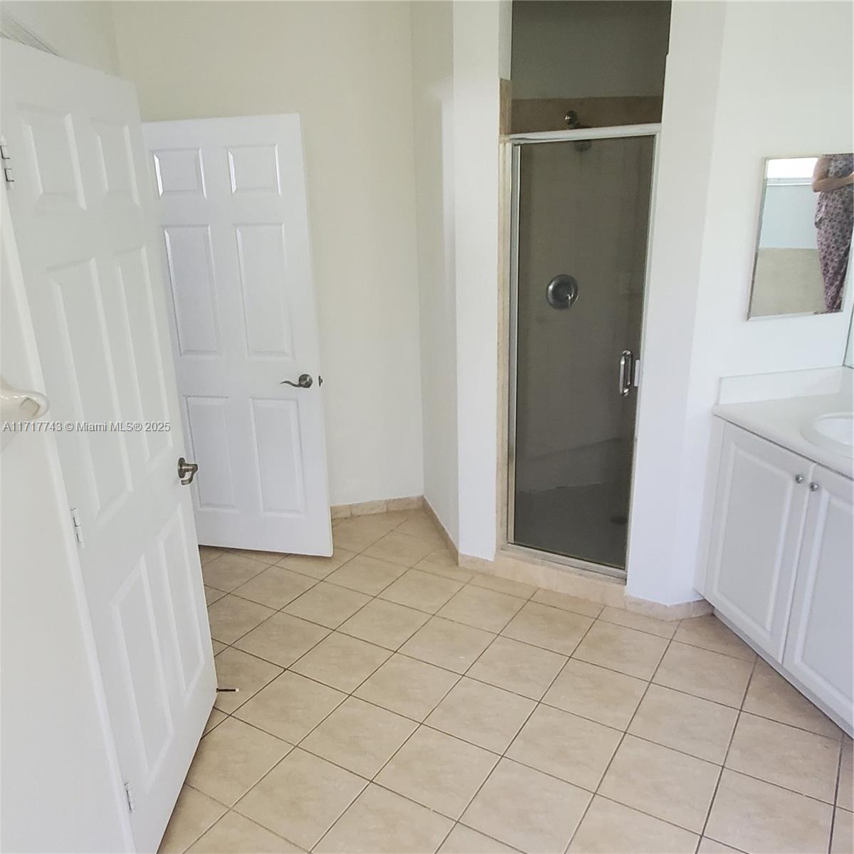 ARUBA AT OASIS - Residential Lease