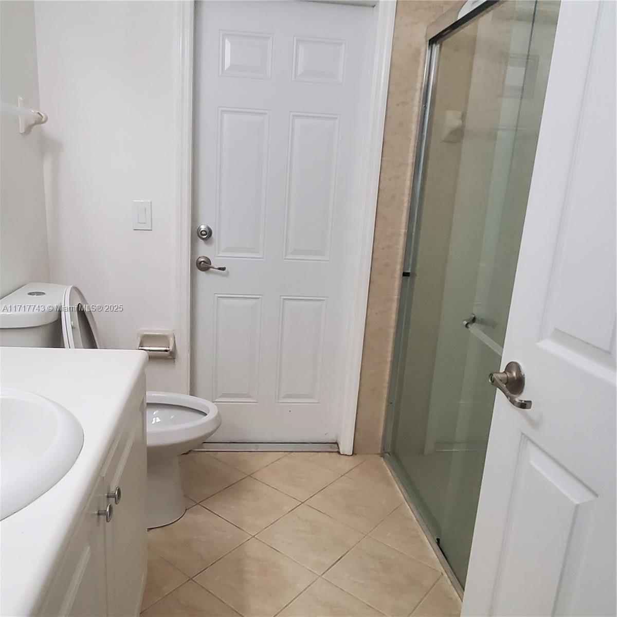 ARUBA AT OASIS - Residential Lease