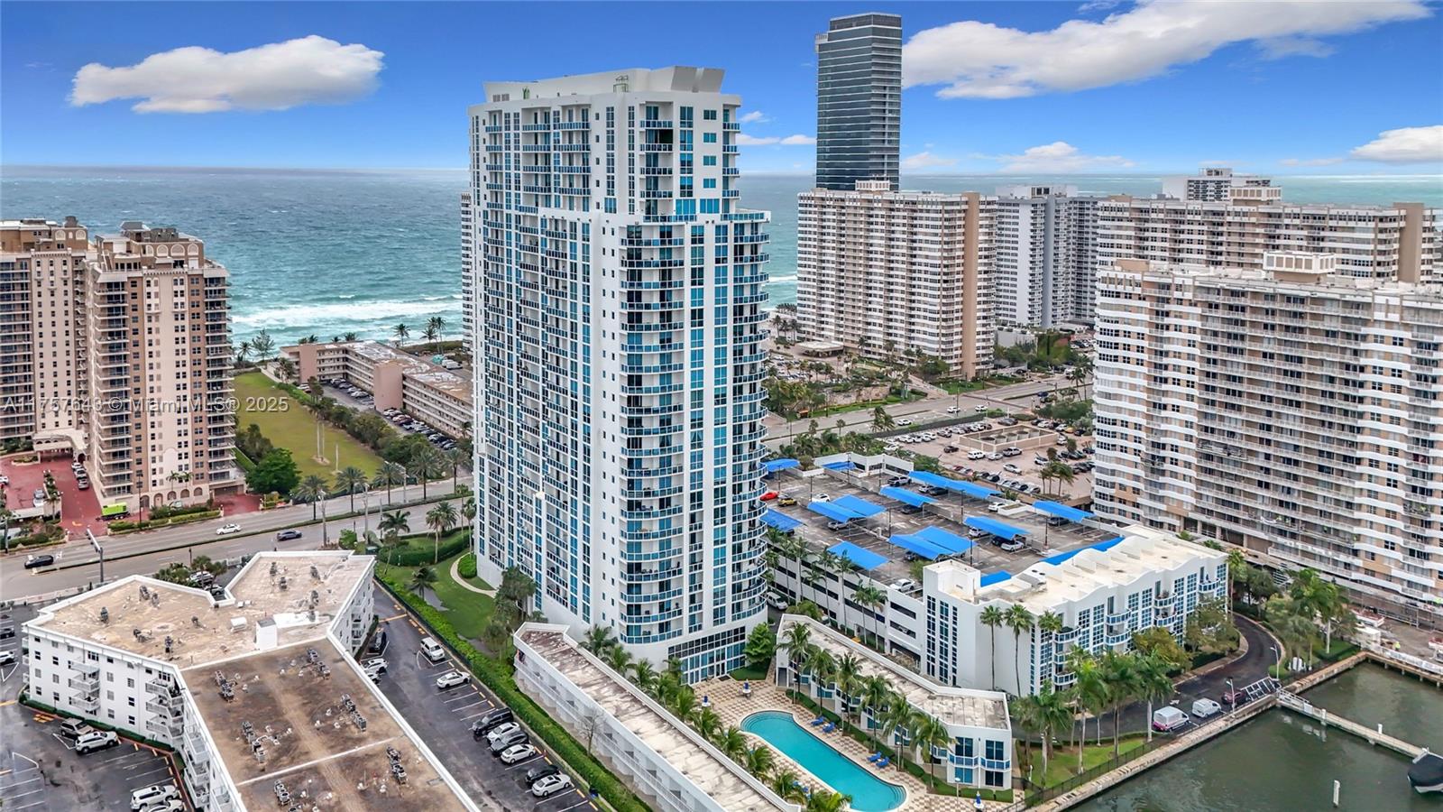 OCEAN MARINE YACHT CLUB C - Residential