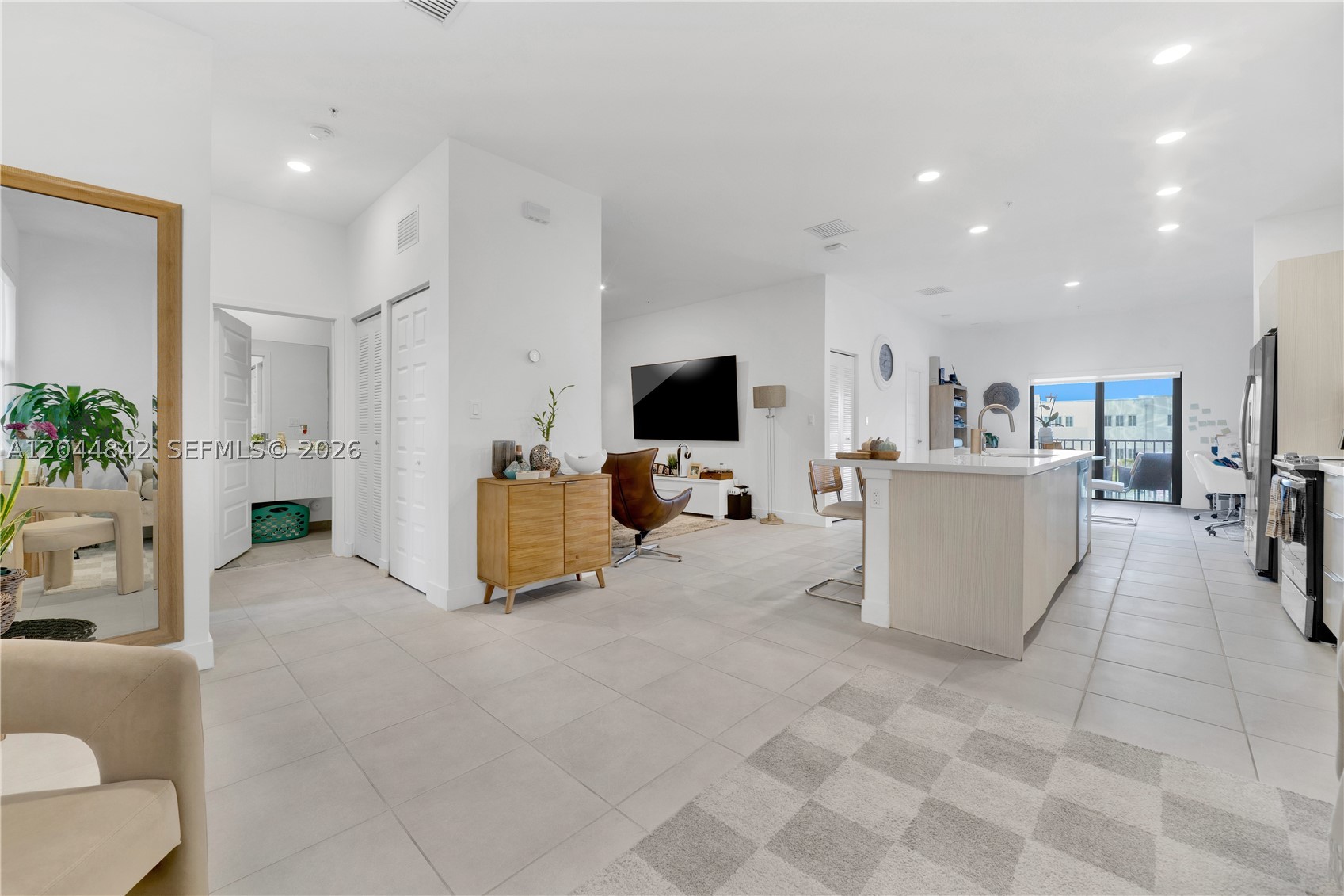 APEX AT PARK CENTRAL COND - Residential