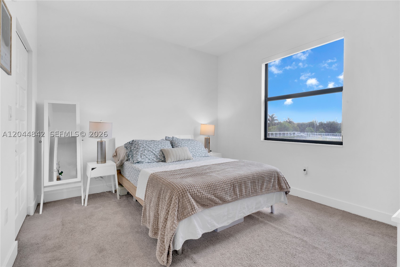 APEX AT PARK CENTRAL COND - Residential