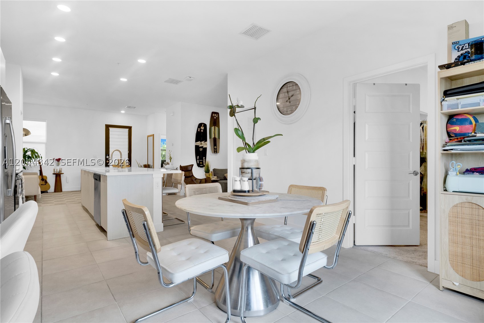 APEX AT PARK CENTRAL COND - Residential