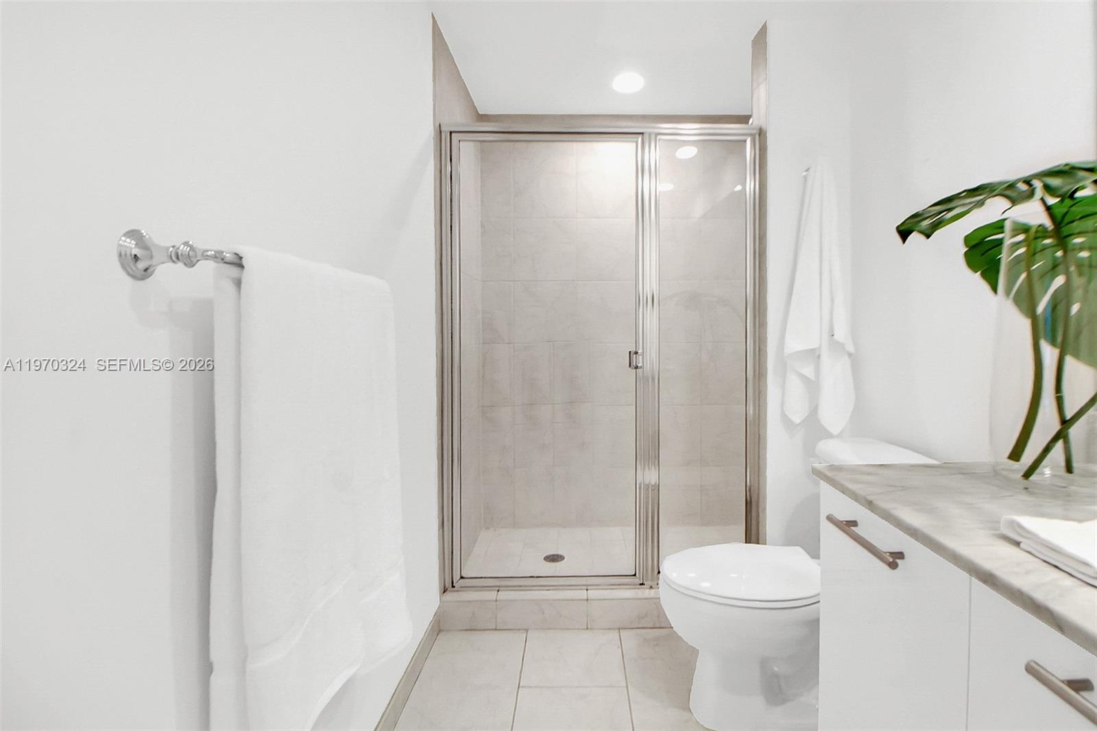 THE PLAZA 901 BRICKELL CO - Residential