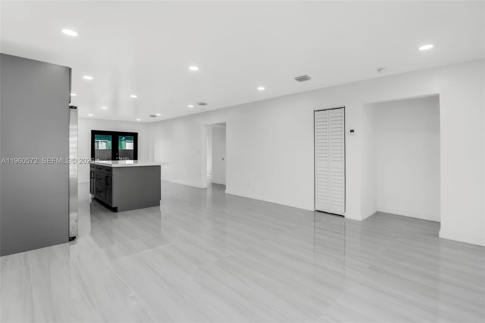 FOSTER PARK - Residential