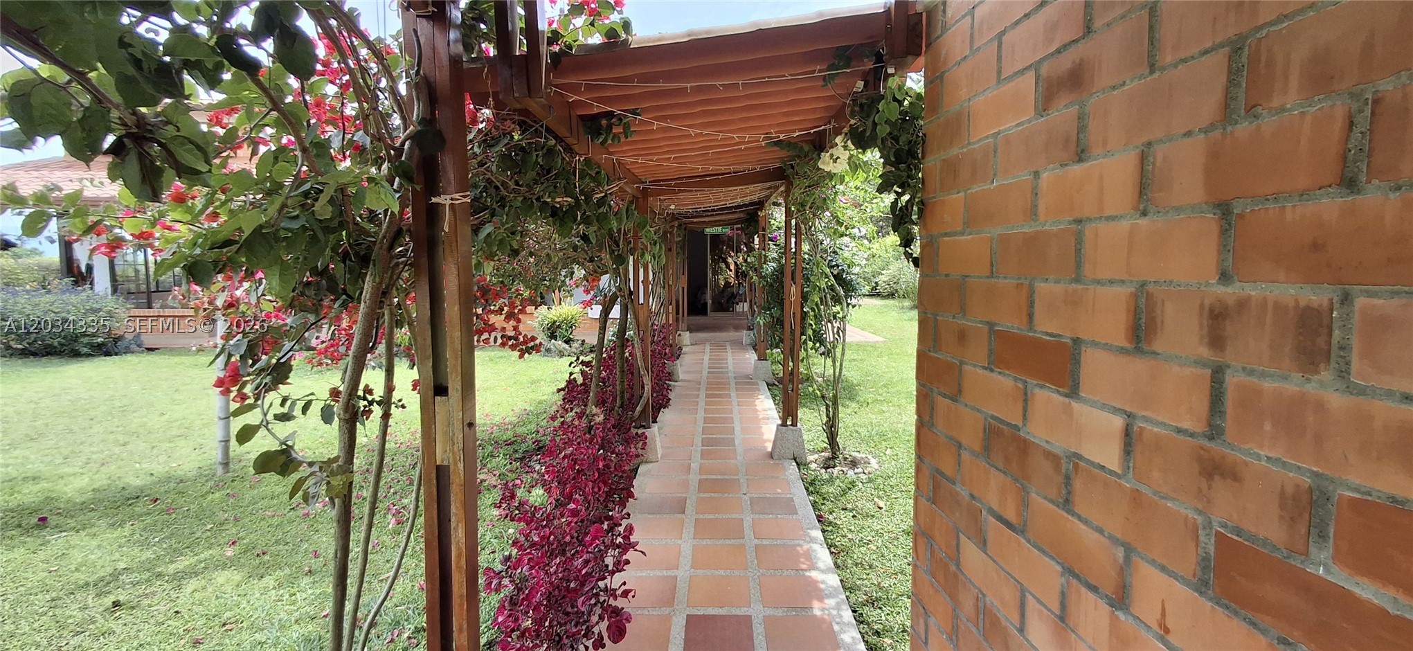 Conjunto Las Lomas Etapa 2 - Residential