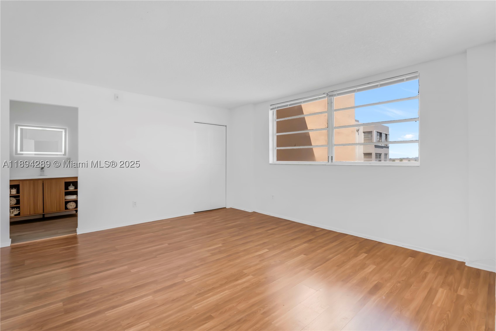 THREE SEASONS CONDO BLDG - Residential