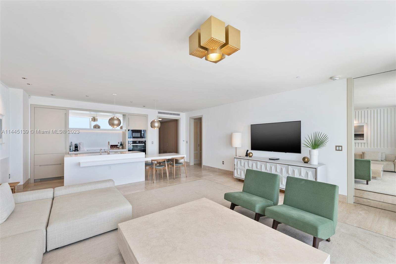 SURF CLUB CONDO - Residential
